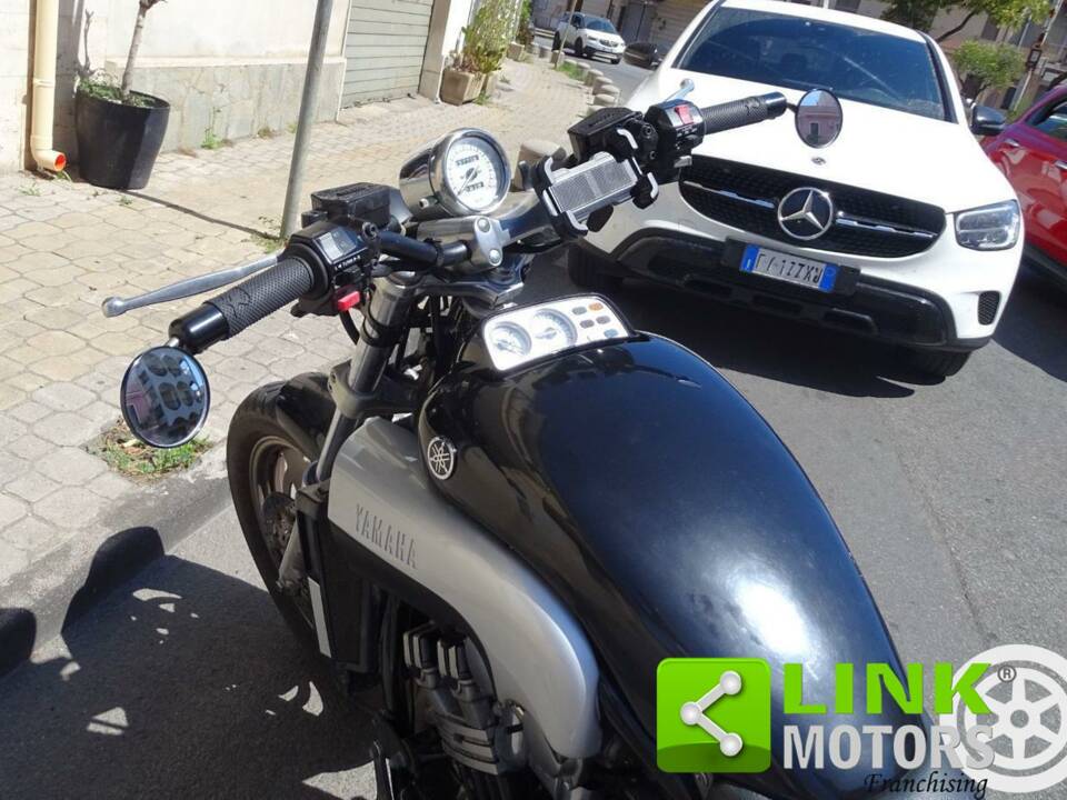 Imagen 6/10 de Yamaha DUMMY (1998)