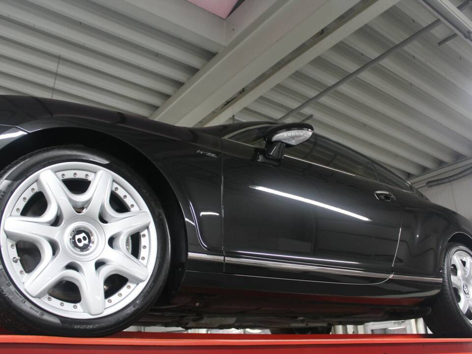 Bild 13/50 von Bentley Continental GT (2006)