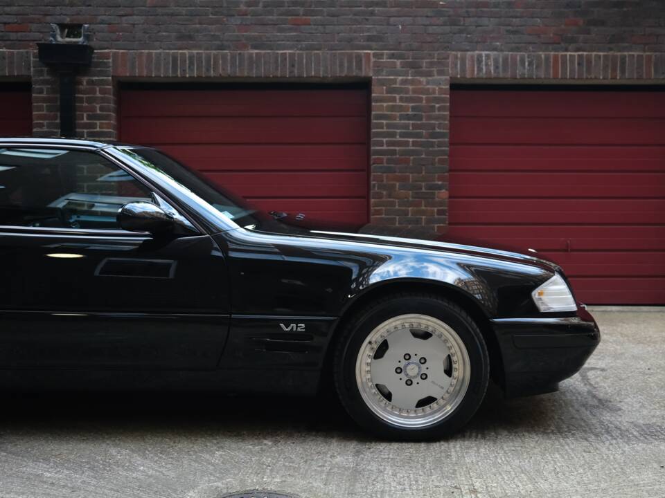 Image 3/100 of Mercedes-Benz SL 600 (1998)