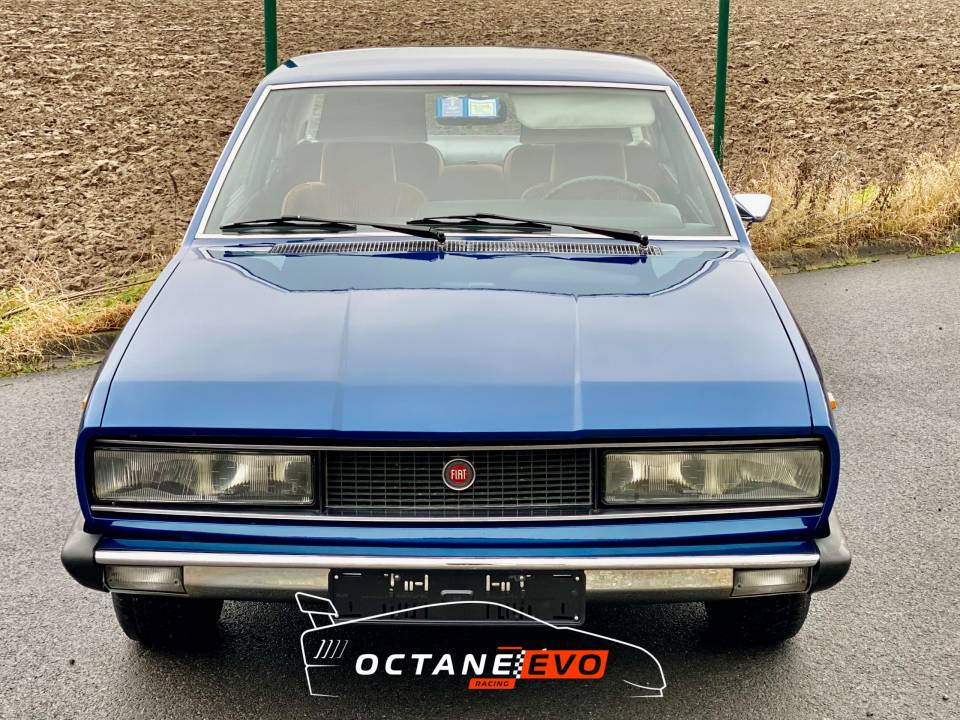 Bild 16/43 von FIAT 130 Coupé (1974)