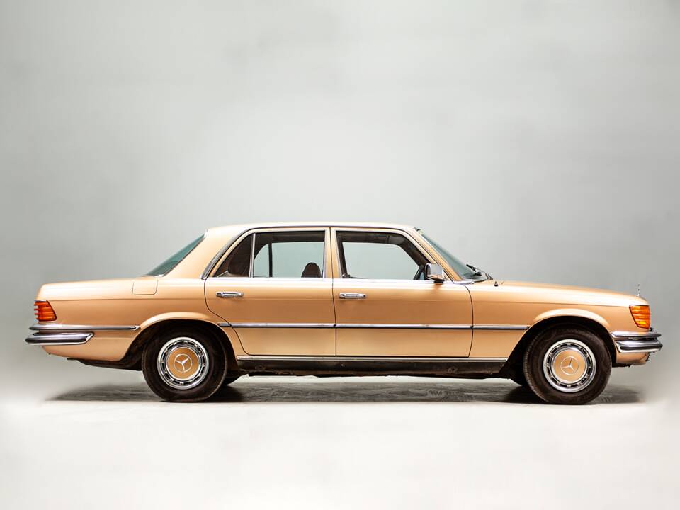 Bild 6/30 von Mercedes-Benz 350 SE (1976)