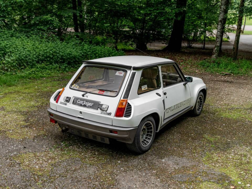 Image 4/49 of Renault R 5 Turbo 2 (1984)
