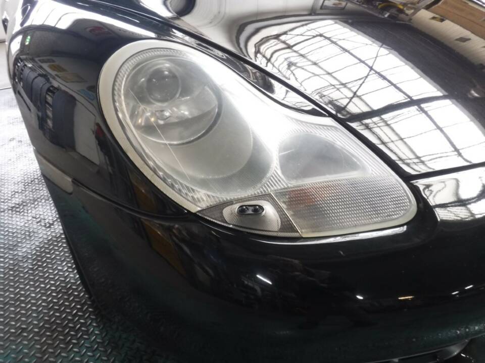 Immagine 27/50 di Porsche Boxster (2000)