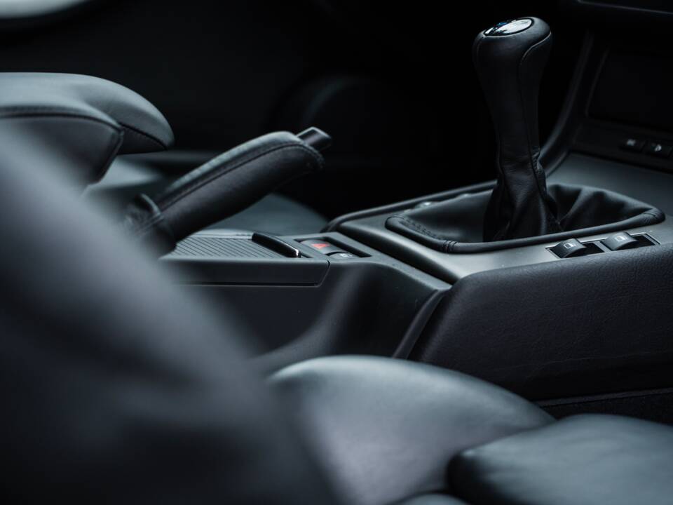 Bild 46/68 von BMW M3 (2003)