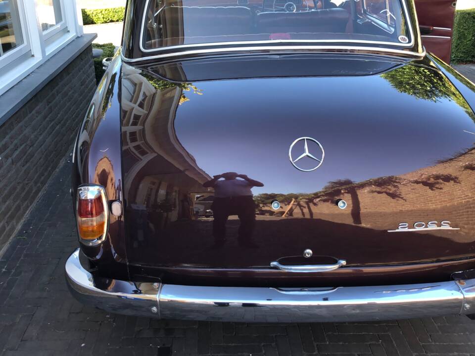 Bild 4/7 von Mercedes-Benz 220 S (1959)