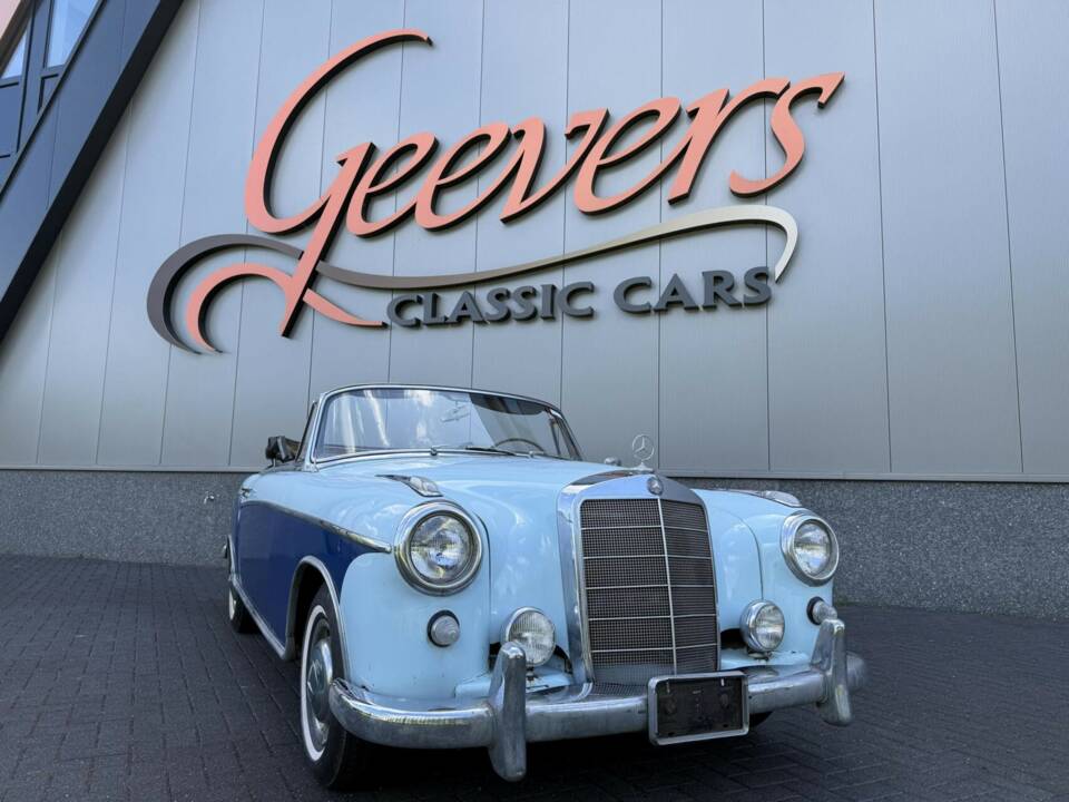 Afbeelding 5/50 van Mercedes-Benz 220 SE Cabriolet (1960)