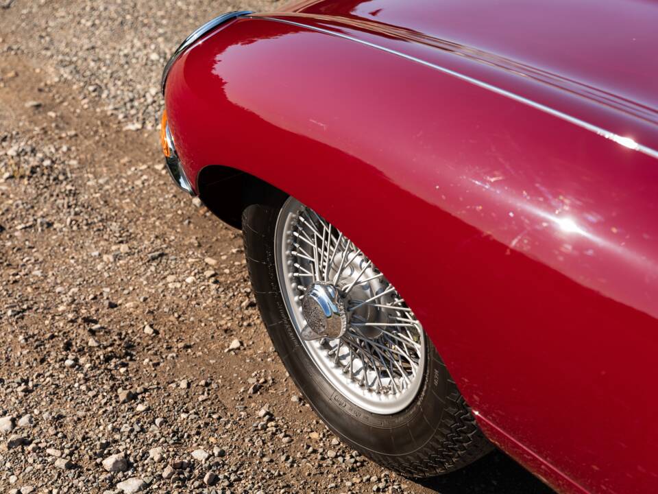 Image 24/50 de Jaguar Type E 3.8 (1962)