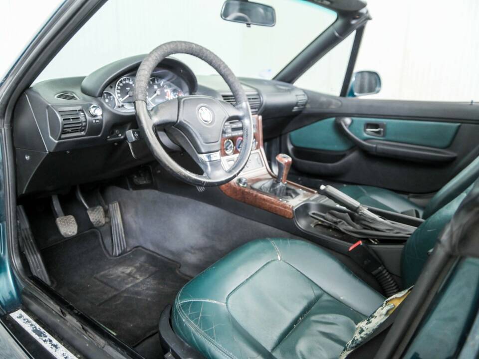 Image 7/48 of BMW Z3 2.8 (1998)