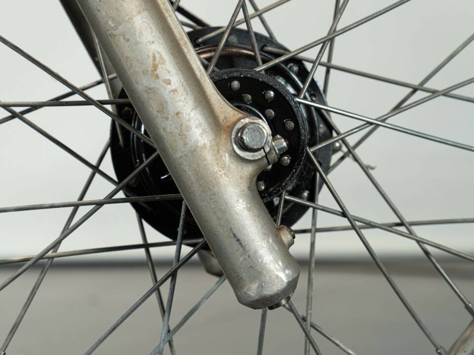 Imagen 27/50 de KTM DUMMY (1984)