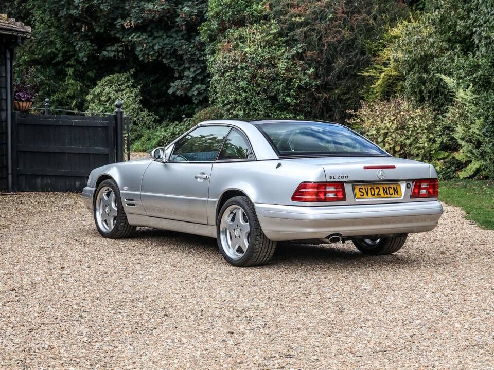 Image 27/43 of Mercedes-Benz SL 280 (2002)