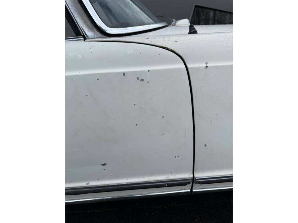 Bild 25/50 von Mercedes-Benz 230 SL (1966)