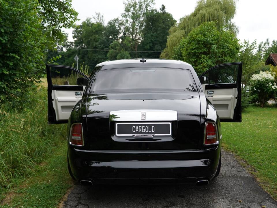 Image 7/20 de Rolls-Royce Phantom VII (2009)