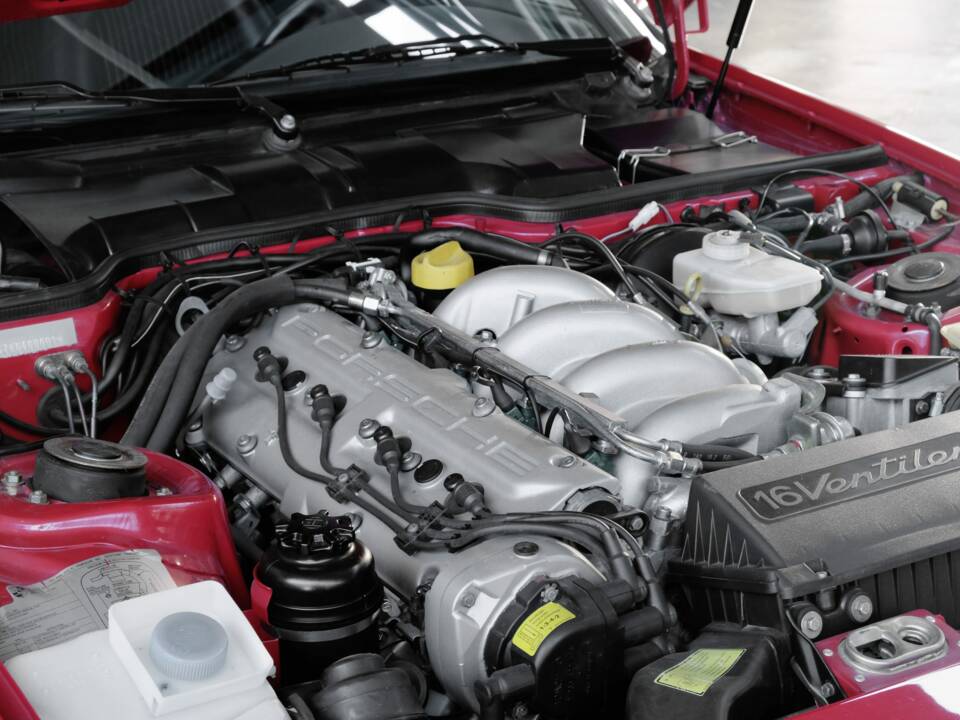 Bild 33/50 von Porsche 944 S2 (1990)