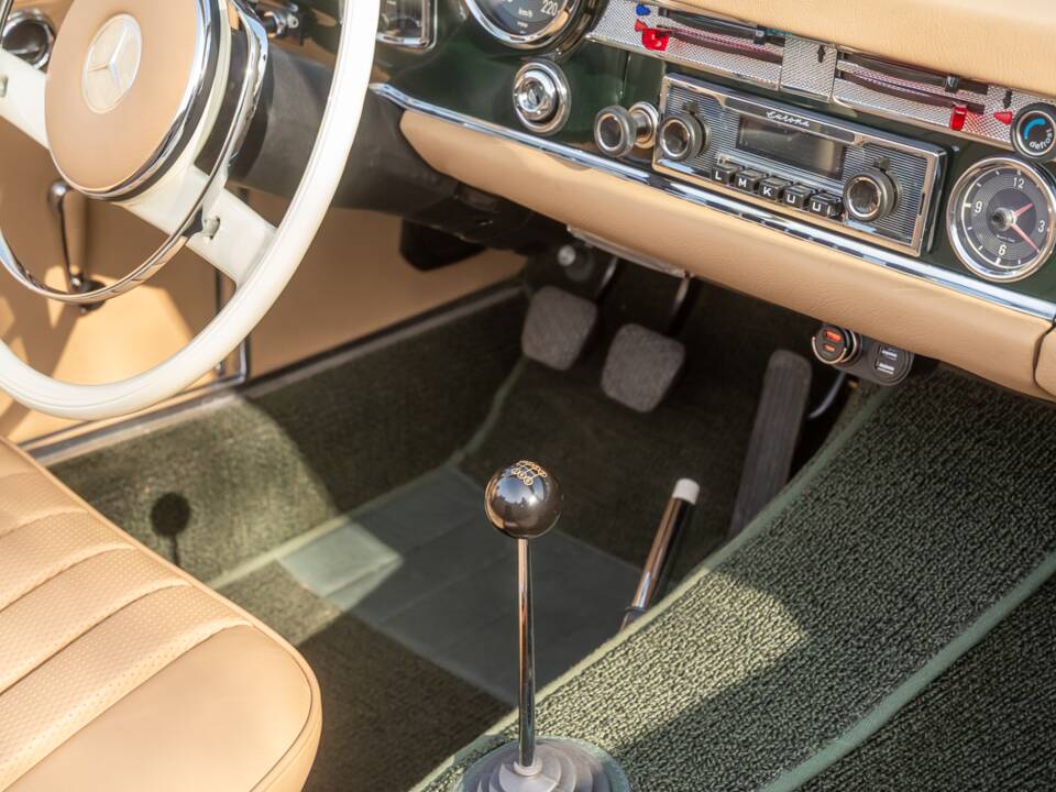 Image 8/30 de Mercedes-Benz 250 SL (1967)