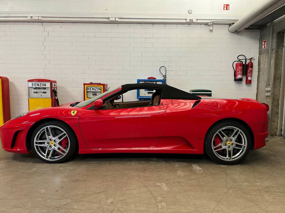 Immagine 2/18 di Ferrari F430 Spider (2007)