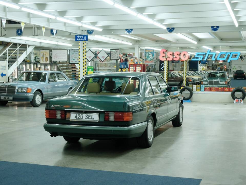 Bild 45/50 von Mercedes-Benz 420 SEL (1990)