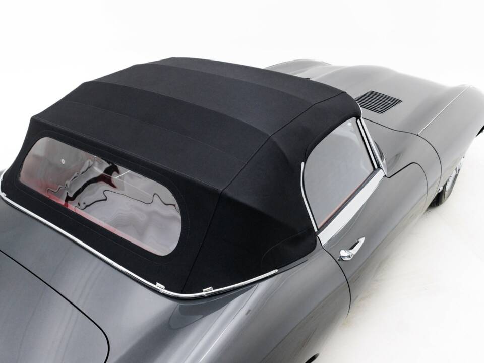 Afbeelding 11/50 van Jaguar E-Type 3.8 (1961)