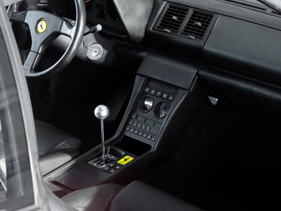 Afbeelding 49/50 van Ferrari 348 TB (1991)