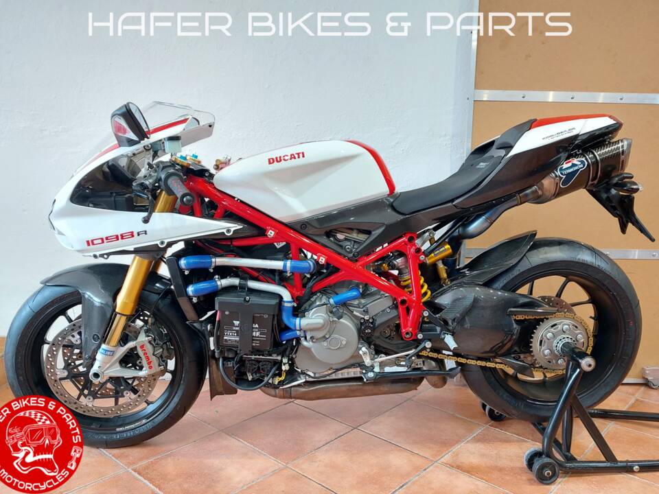 Bild 53/56 von Ducati 1098 R (2009)