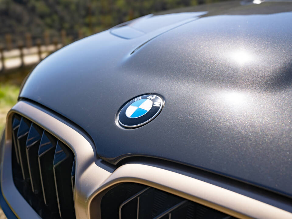 Immagine 12/29 di BMW M5 xDrive (2022)
