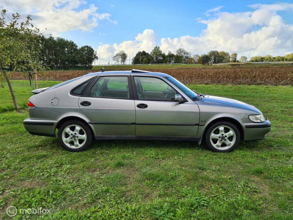 Image 5/32 of Saab 9-5 2.0t (2001)