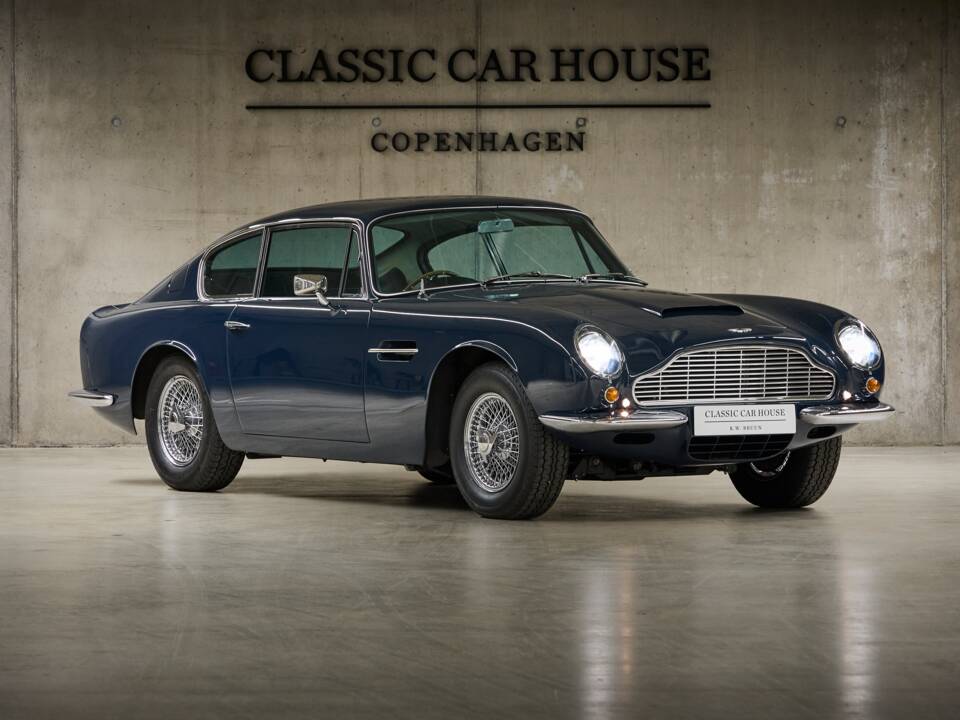 Afbeelding 14/60 van Aston Martin DB 6 (1968)