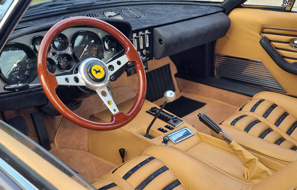 Bild 13/26 von Ferrari 365 GTB&#x2F;4 Daytona (1970)