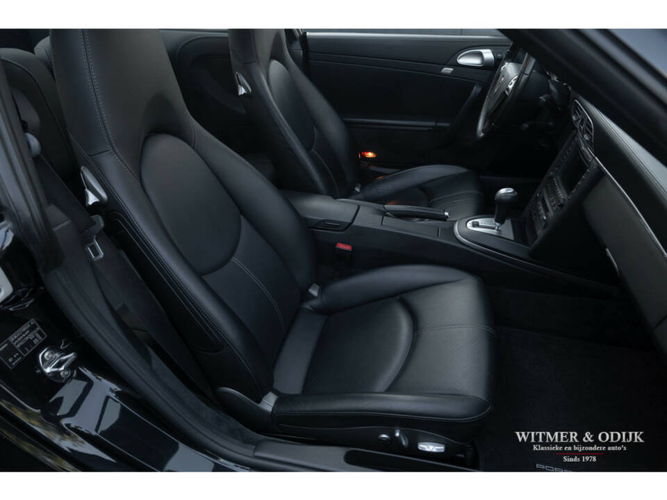 Image 7/29 of Porsche 911 Carrera 4S (2008)