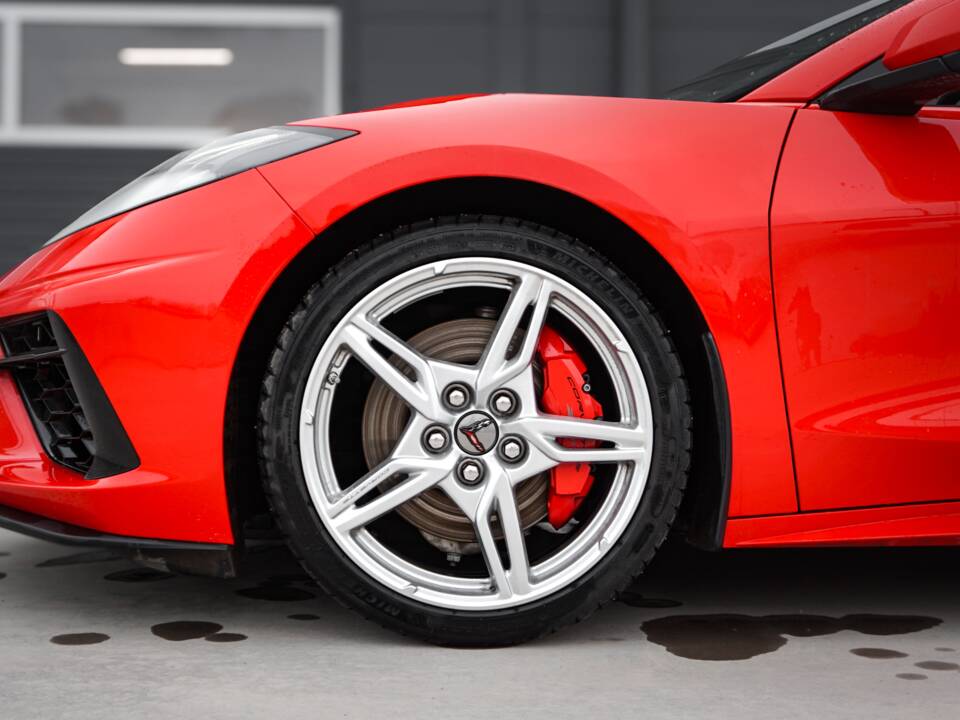 Image 16/45 of Chevrolet Corvette Stingray (2022)