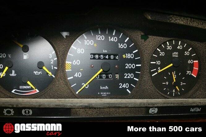Imagen 6/13 de Mercedes-Benz 500 SEL (1984)