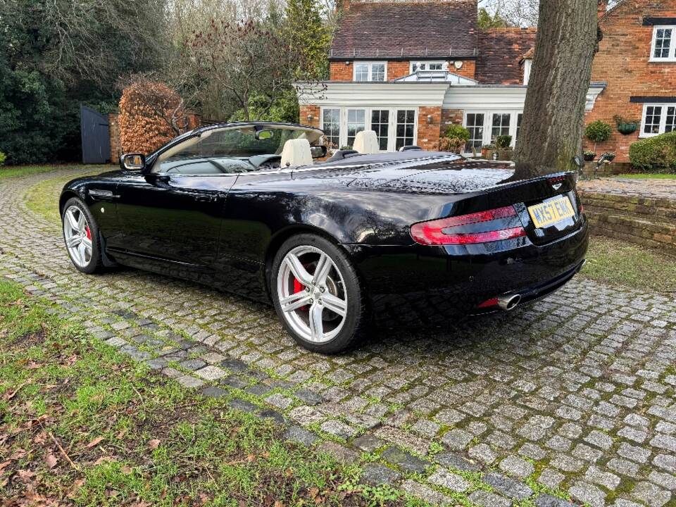 Bild 9/38 von Aston Martin DB 9 Volante (2008)