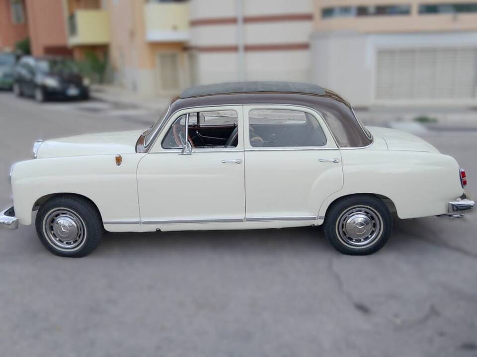 Image 6/8 of Mercedes-Benz 190 D (1959)