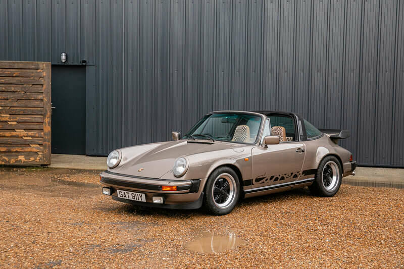 Image 40/50 of Porsche 911 SC 3.0 (1982)