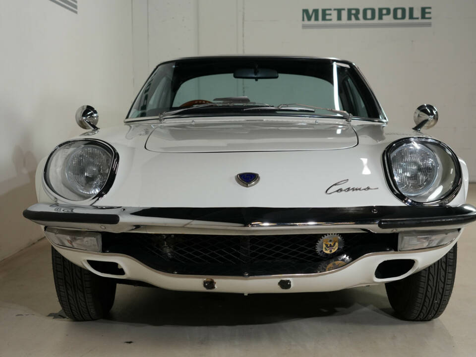 Image 3/32 of Mazda 110 S Cosmo Sport (1968)