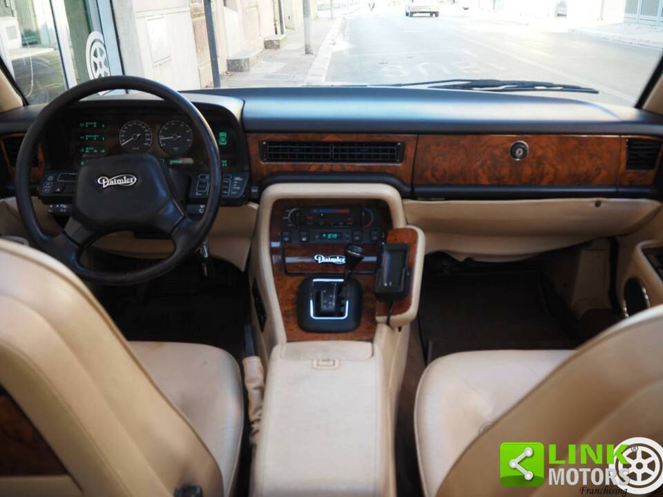 Bild 20/50 von Jaguar Sovereign 3.6 (1988)