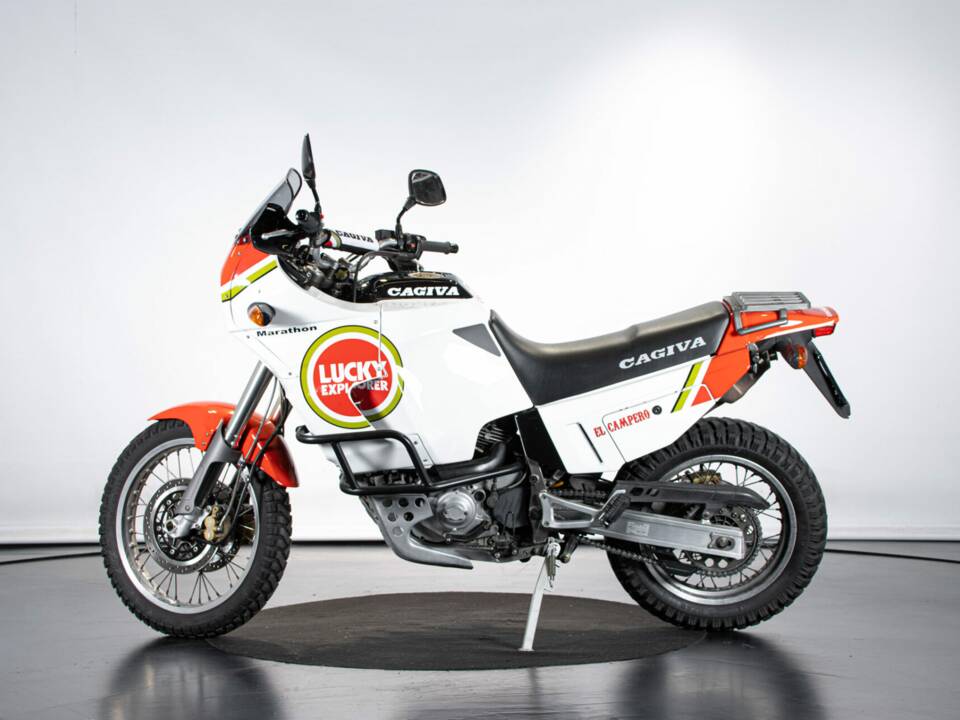 Image 1/50 of Cagiva E900 Elefant (1997)