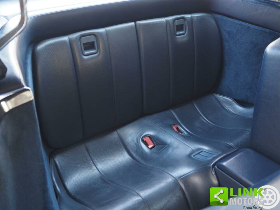 Image 25/50 of Mercedes-Benz 300 SL-24 (1992)