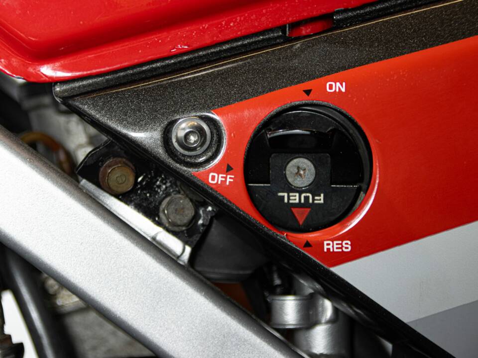 Image 48/50 of Honda NS 125F (1985)