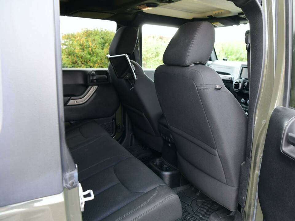 Bild 43/50 von Jeep Wrangler 2.8 CRD (2015)