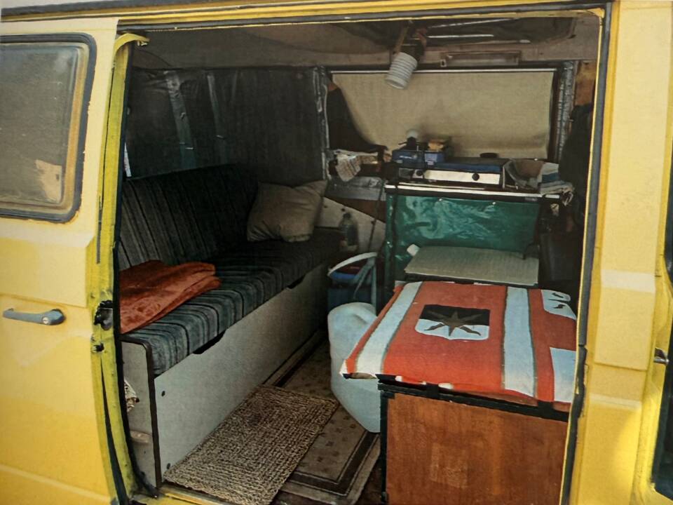 Bild 4/4 von Volkswagen T3 Transporter TD 1.6 (1984)