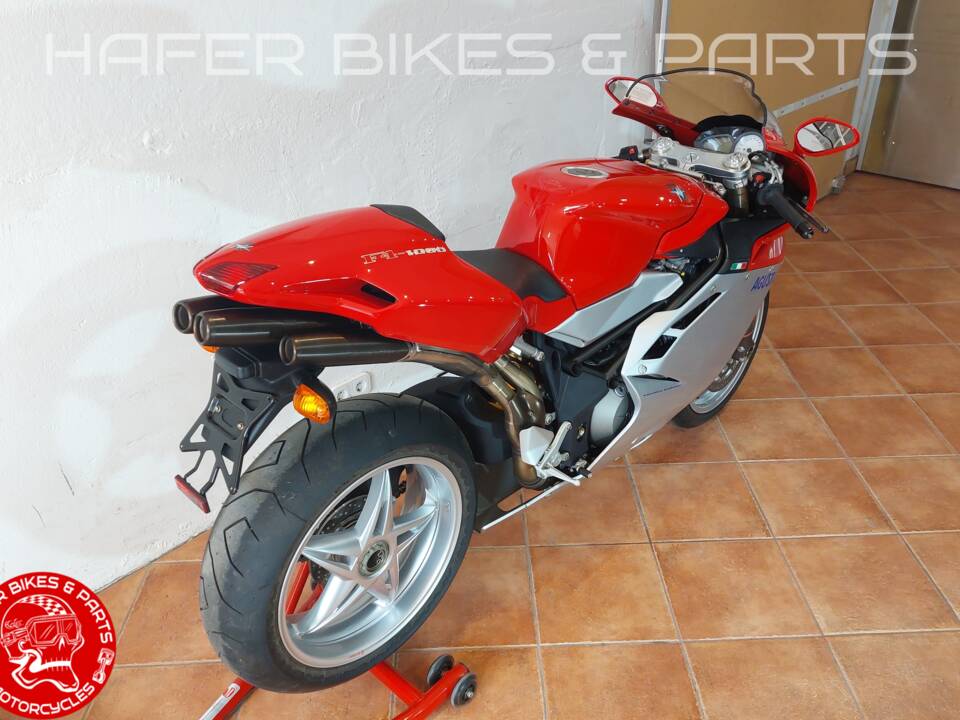 Afbeelding 4/47 van MV Agusta F4 1000 S (2004)