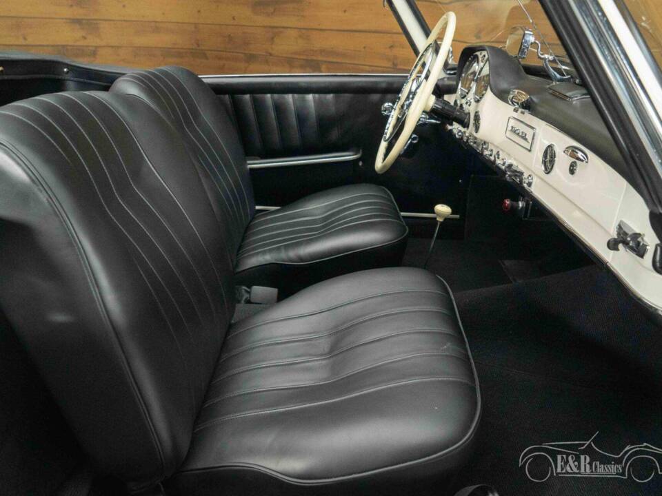 Image 8/19 of Mercedes-Benz 190 SL (1962)