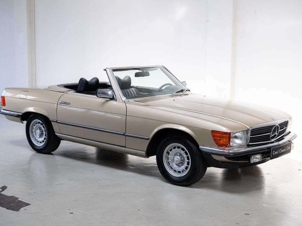 Bild 35/36 von Mercedes-Benz 350 SEL (1978)