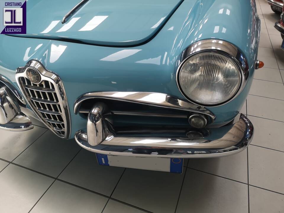 Image 17/61 de Alfa Romeo Giulietta Spider (1957)