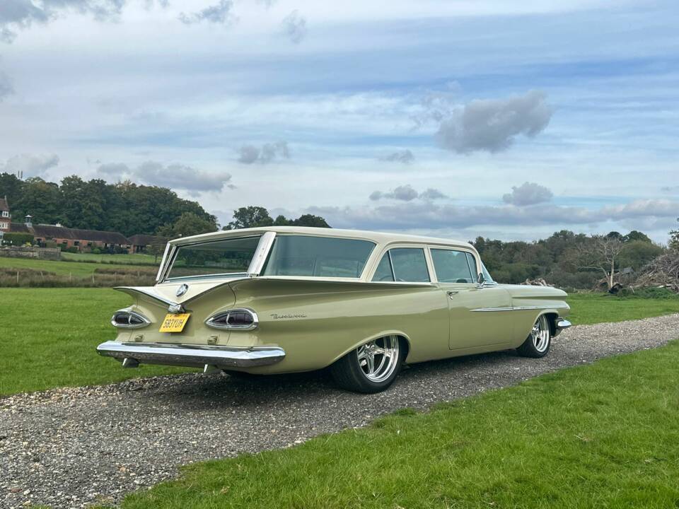 Image 5/57 of Chevrolet Nomad Station Wagon (1959)