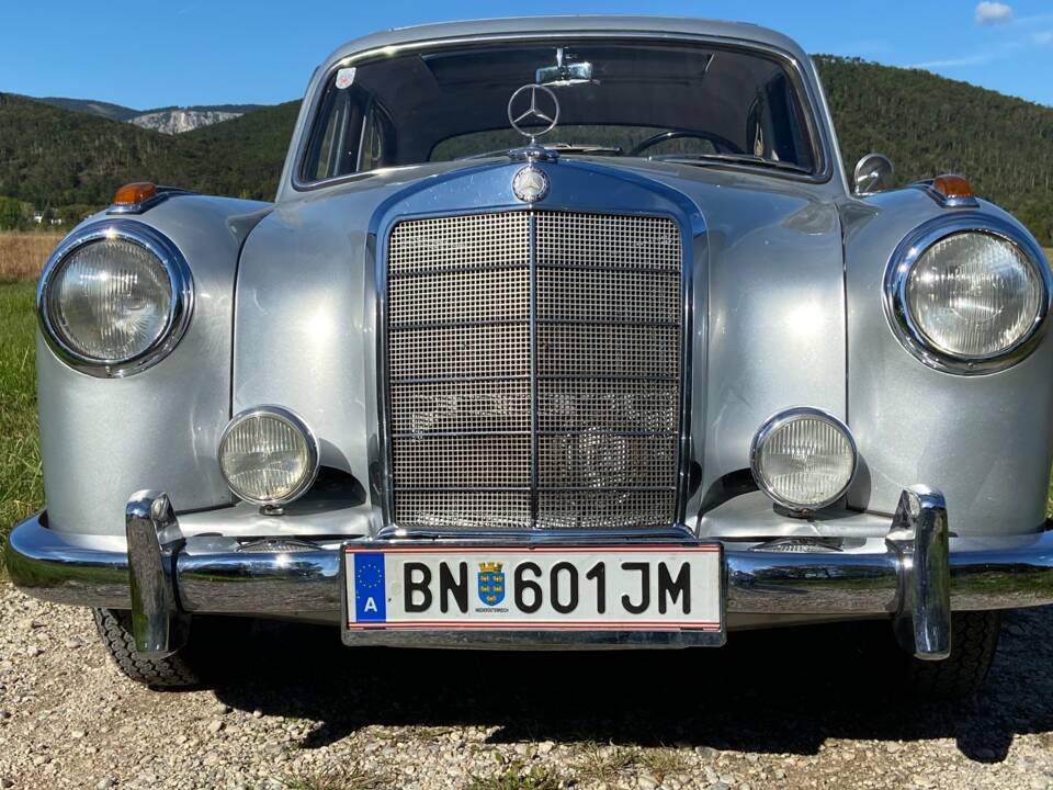 Bild 1/16 von Mercedes-Benz 219 (1956)