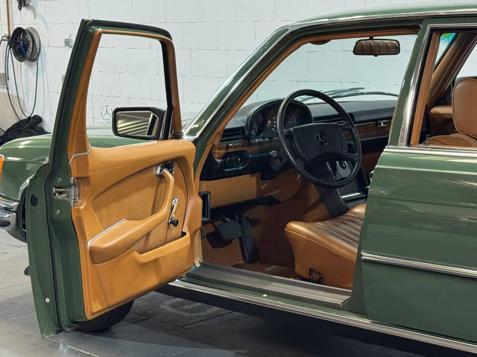 Bild 10/30 von Mercedes-Benz 280 S (1973)