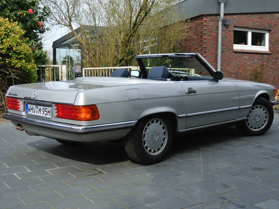 Image 9/23 de Mercedes-Benz 300 SL (1986)