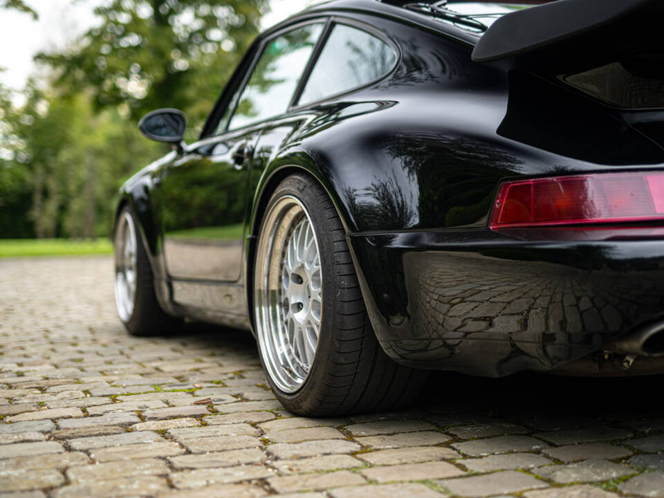 Imagen 26/64 de Porsche 911 Turbo 3.3 (1991)