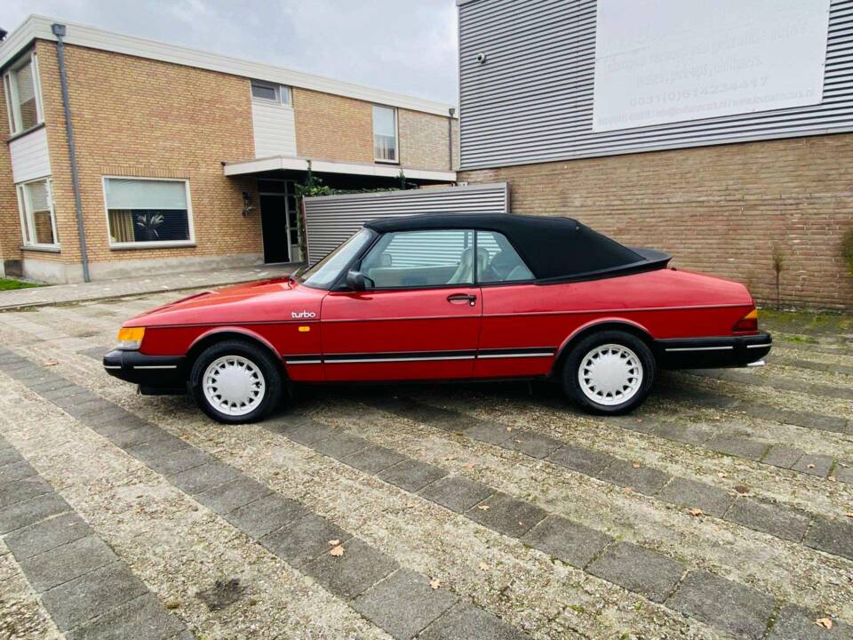 Imagen 7/38 de Saab 900 Turbo (1988)